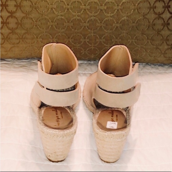 NIB Bettye Muller, Espadrille Sling Wedges, Stone Suede/Woven Straw, Sz 9 - Picture 4 of 5